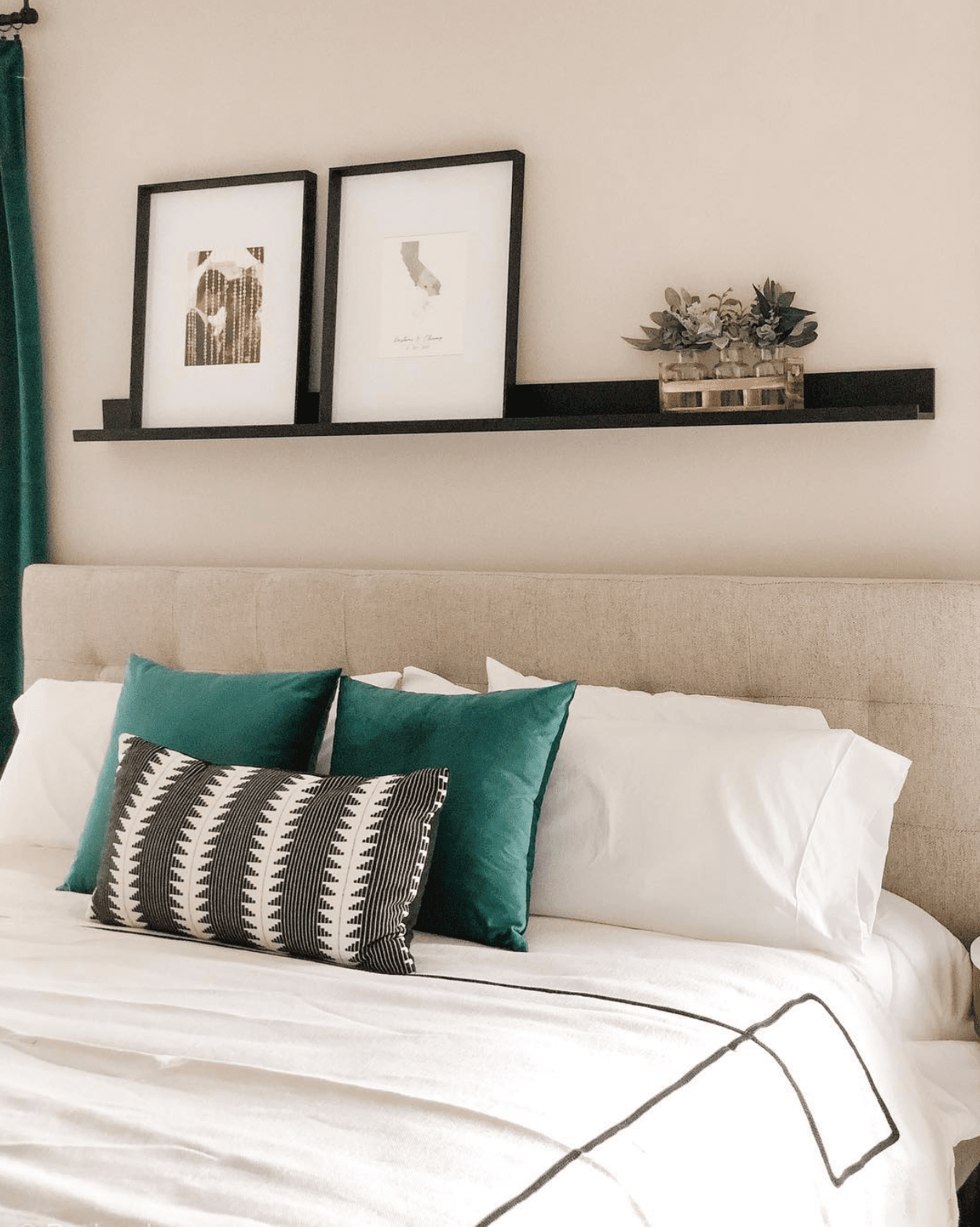 27 Best Floating Shelf Ideas
