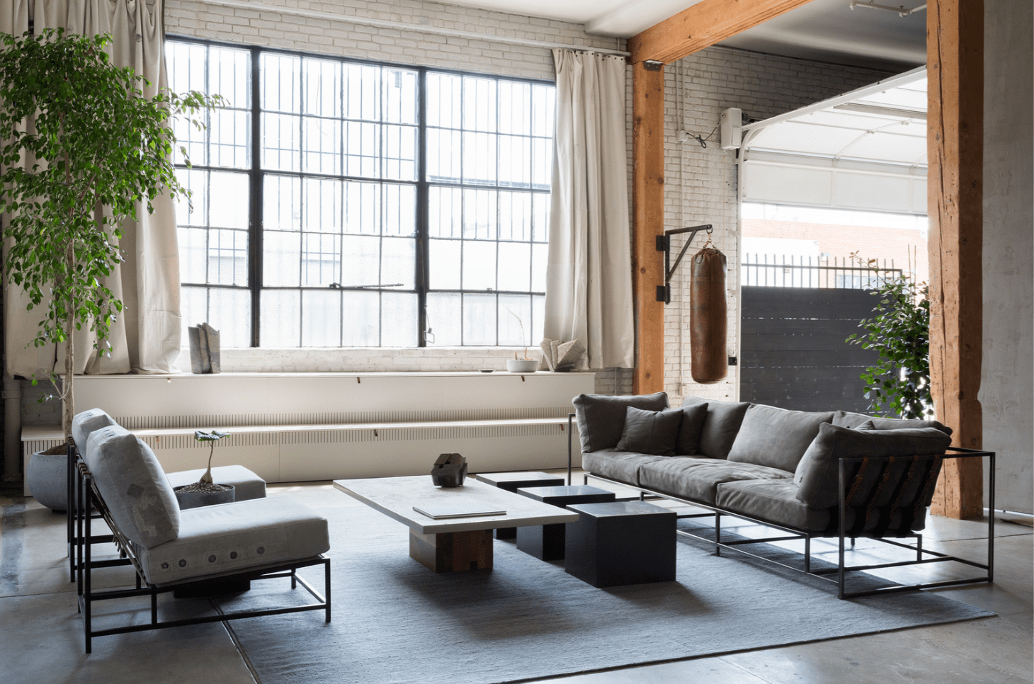 23 Sleek Industrial-Style Living Room Ideas