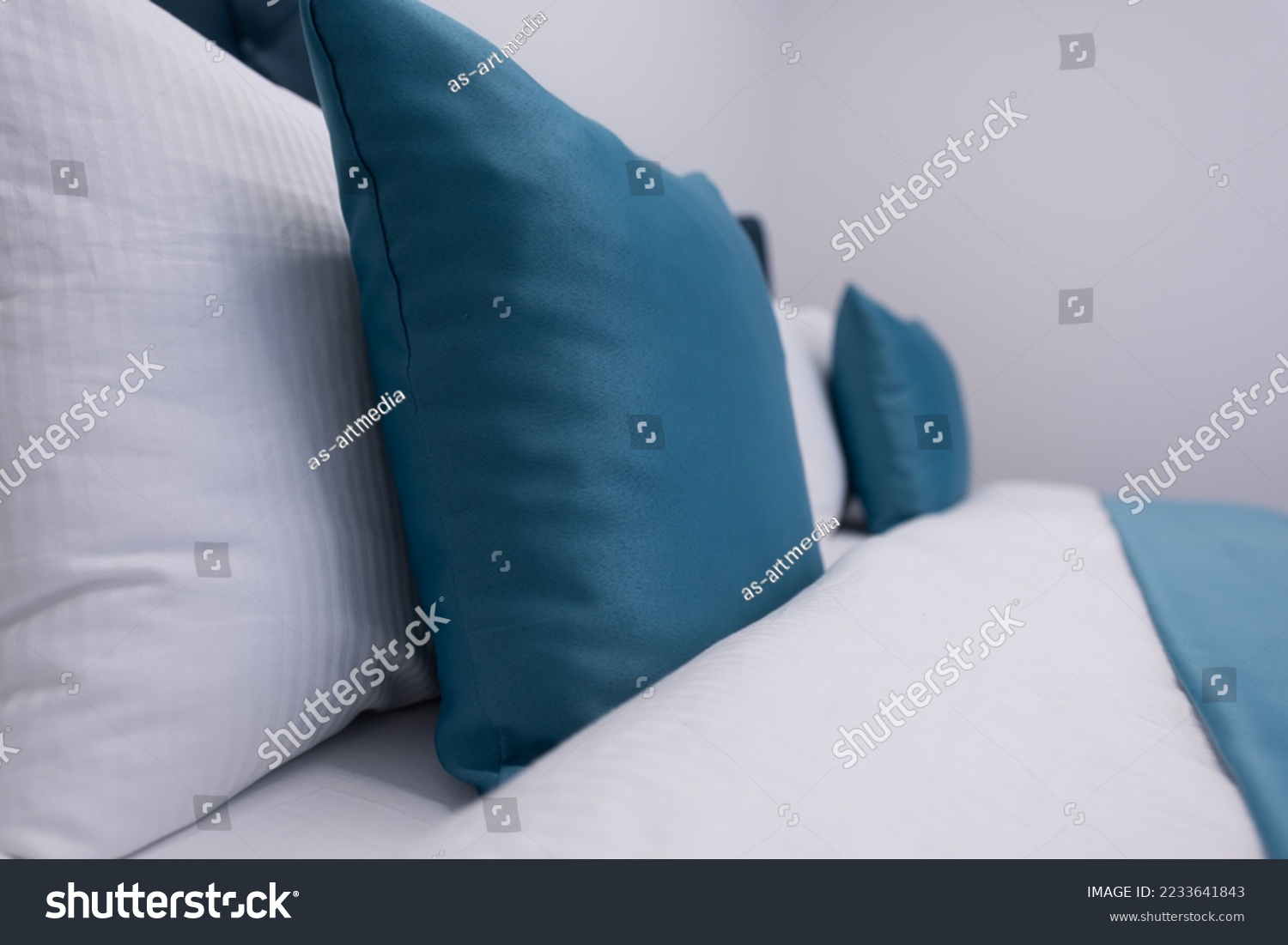 Modern Master Bedroom Luxury Mansion Interior Stock Photo 2233641843 ...