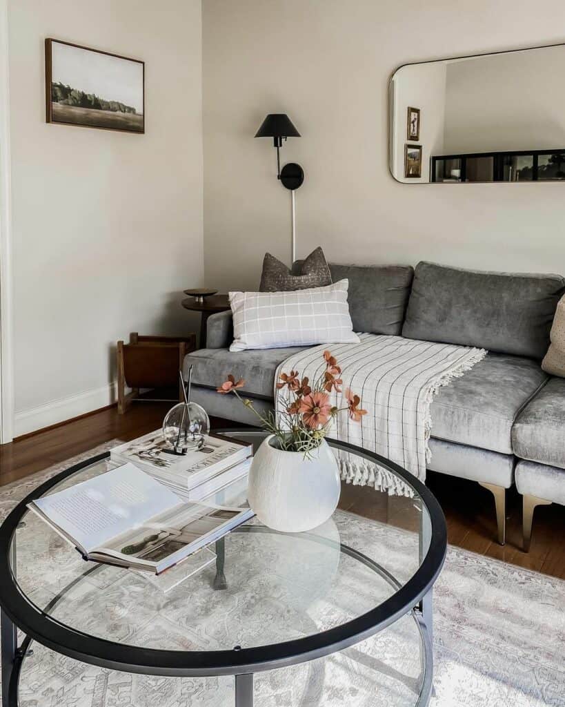 Modern Living Room With Black Accents - Soul & Lane