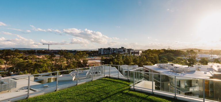 Kingfisher Rooftop View - SPHERE Gold Coast