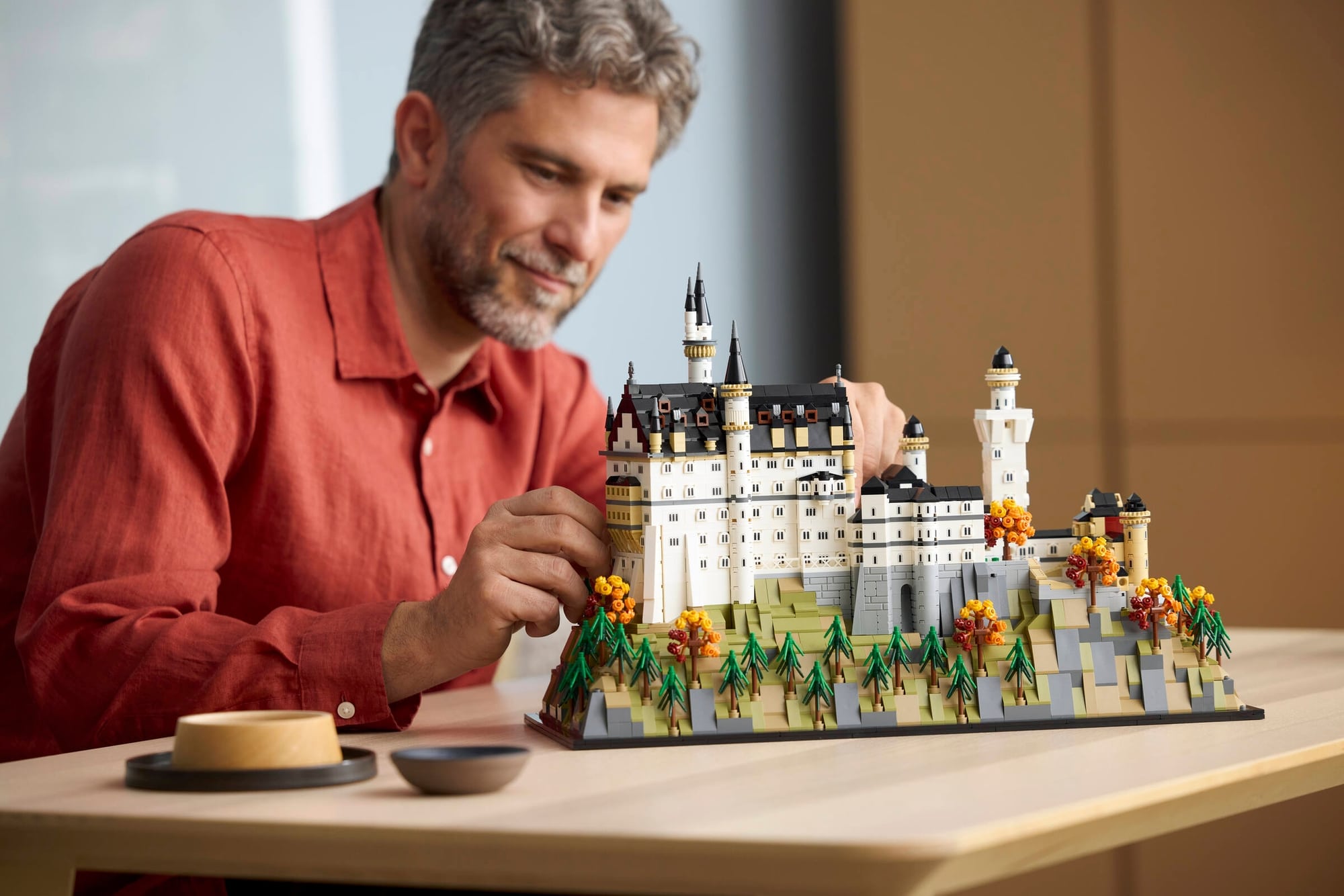 LEGO Schloss Neuschwanstein (21063): Verkauf gestartet