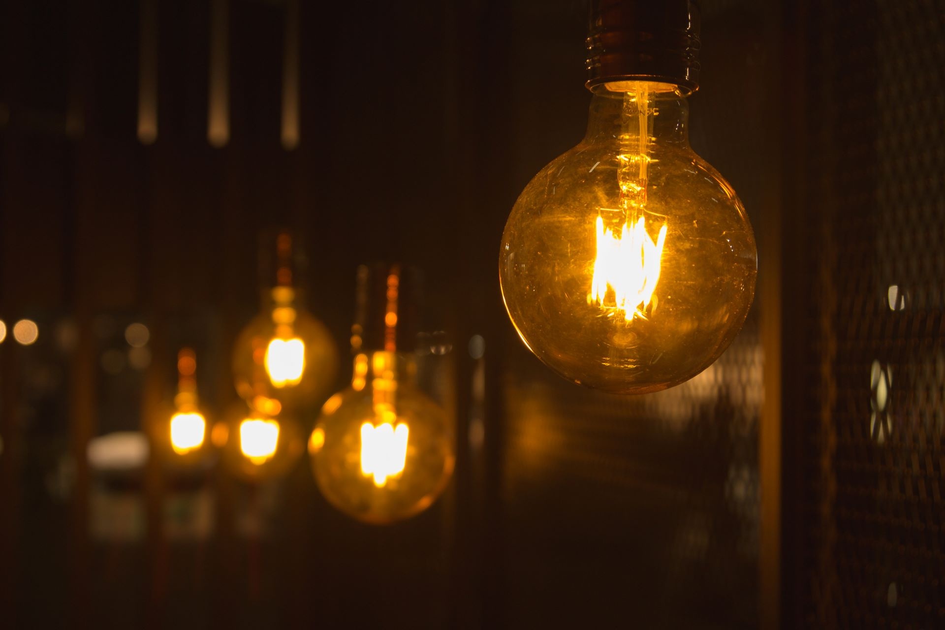 Incandescent light bulbs are getting banned across the U.S.