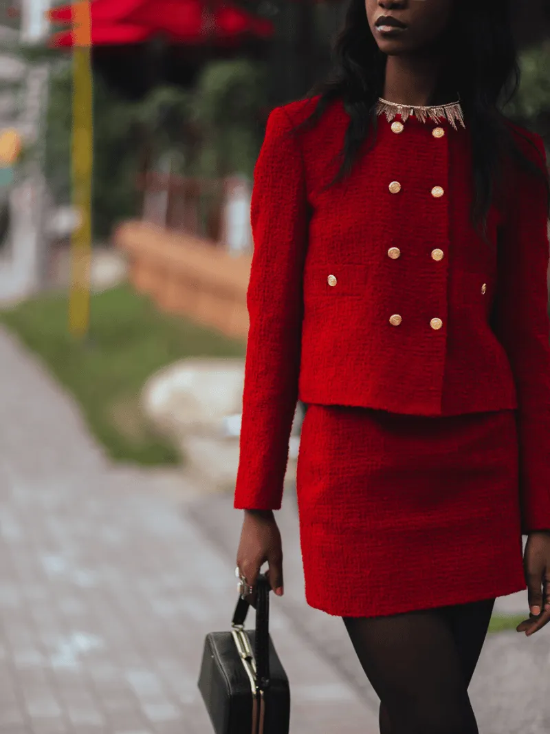 How To Look Classy: 19 Effortless Ways To Look Elegant On A Budget