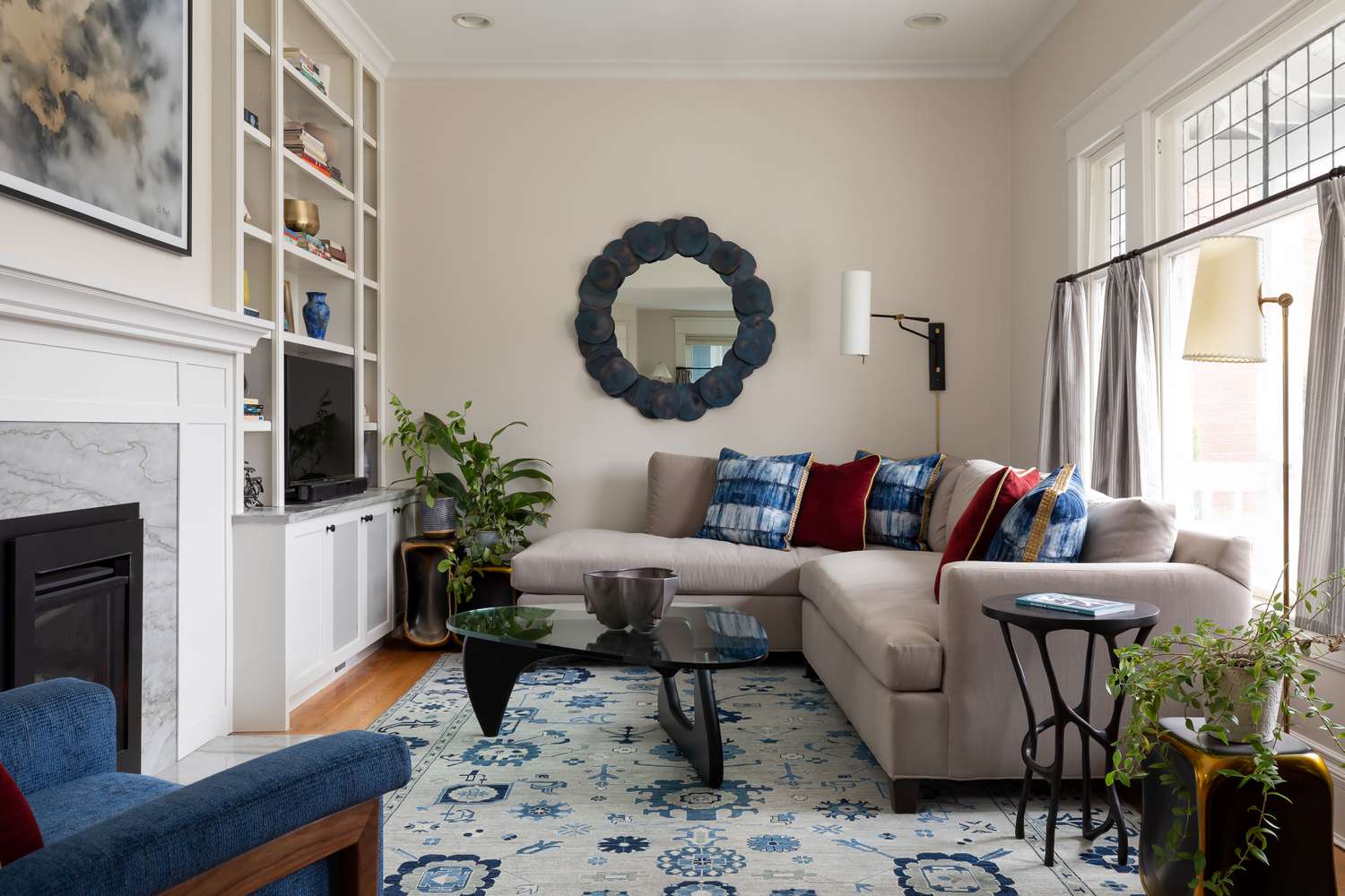 Modern Living Room With Sectional Sofa | Baci Living Room