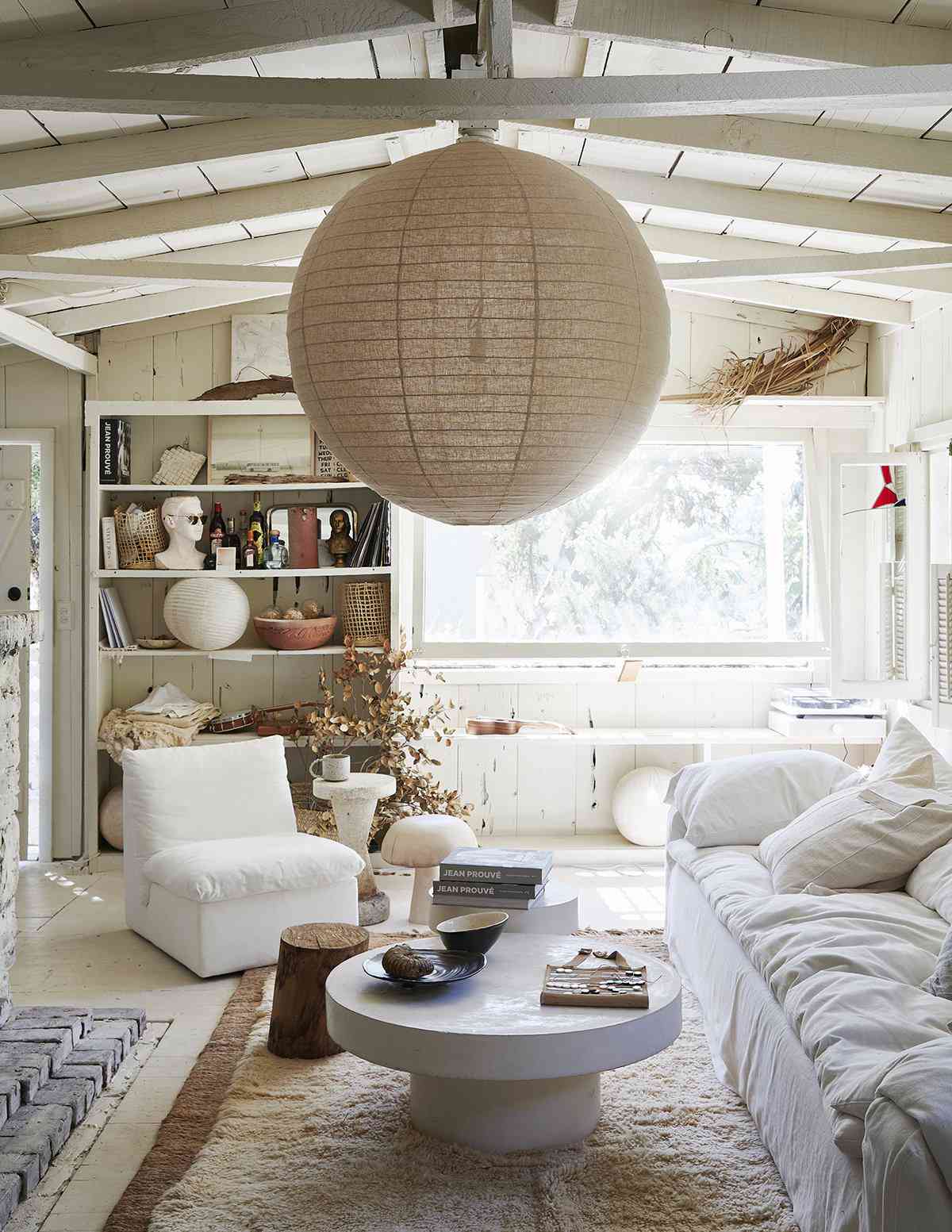 30 Farmhouse Living Rooms To Make You Feel Cozy