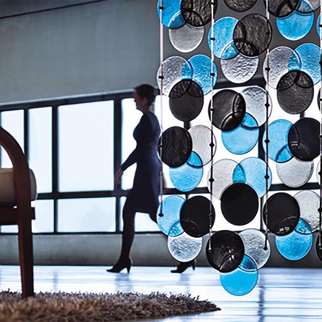 Glass dividers: exclusive decorative glass partitions - veveglass